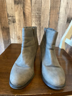 Suga Size 8.5 Women’s Ankle Boots