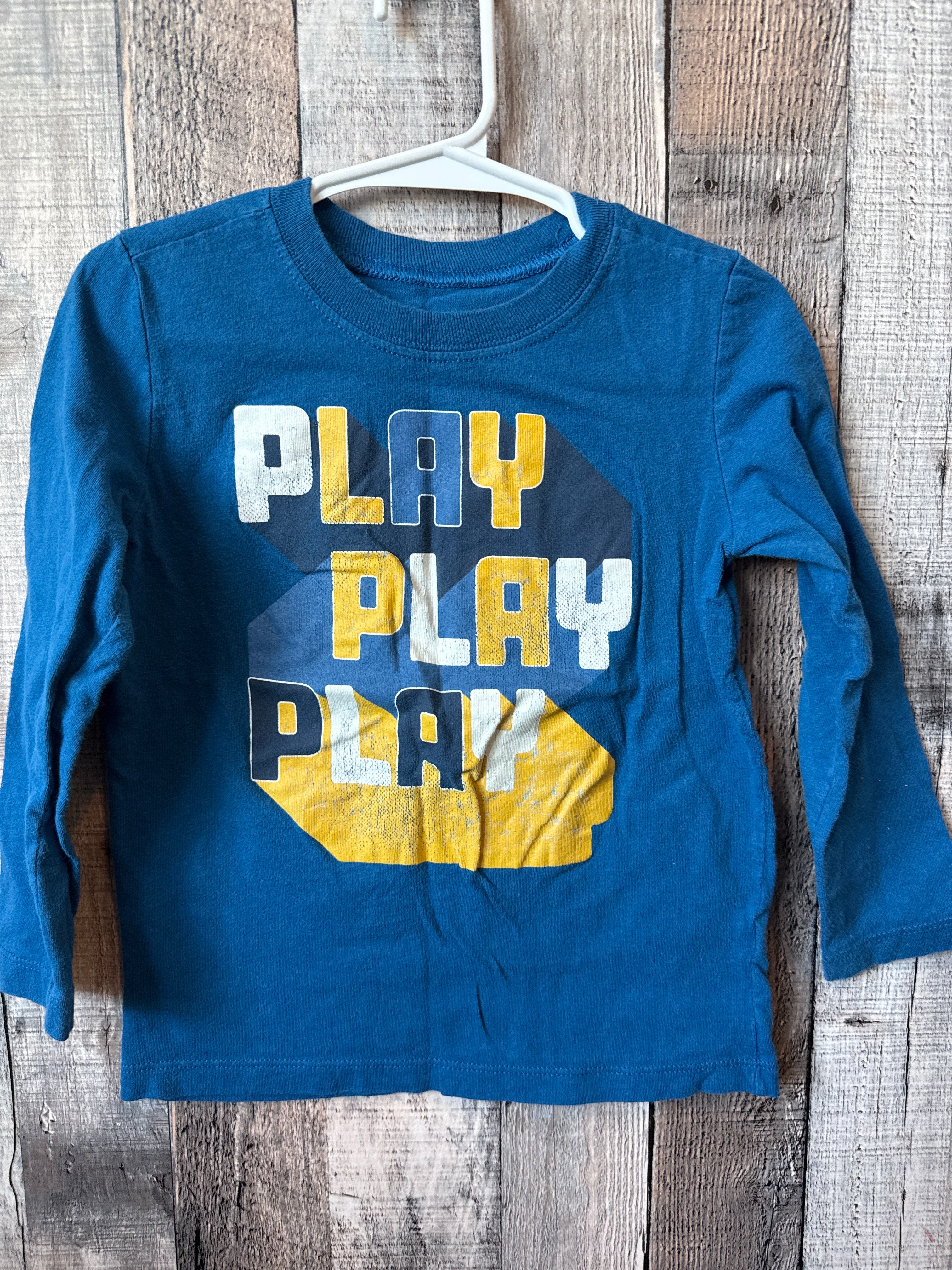 3T long sleeve T-shirt