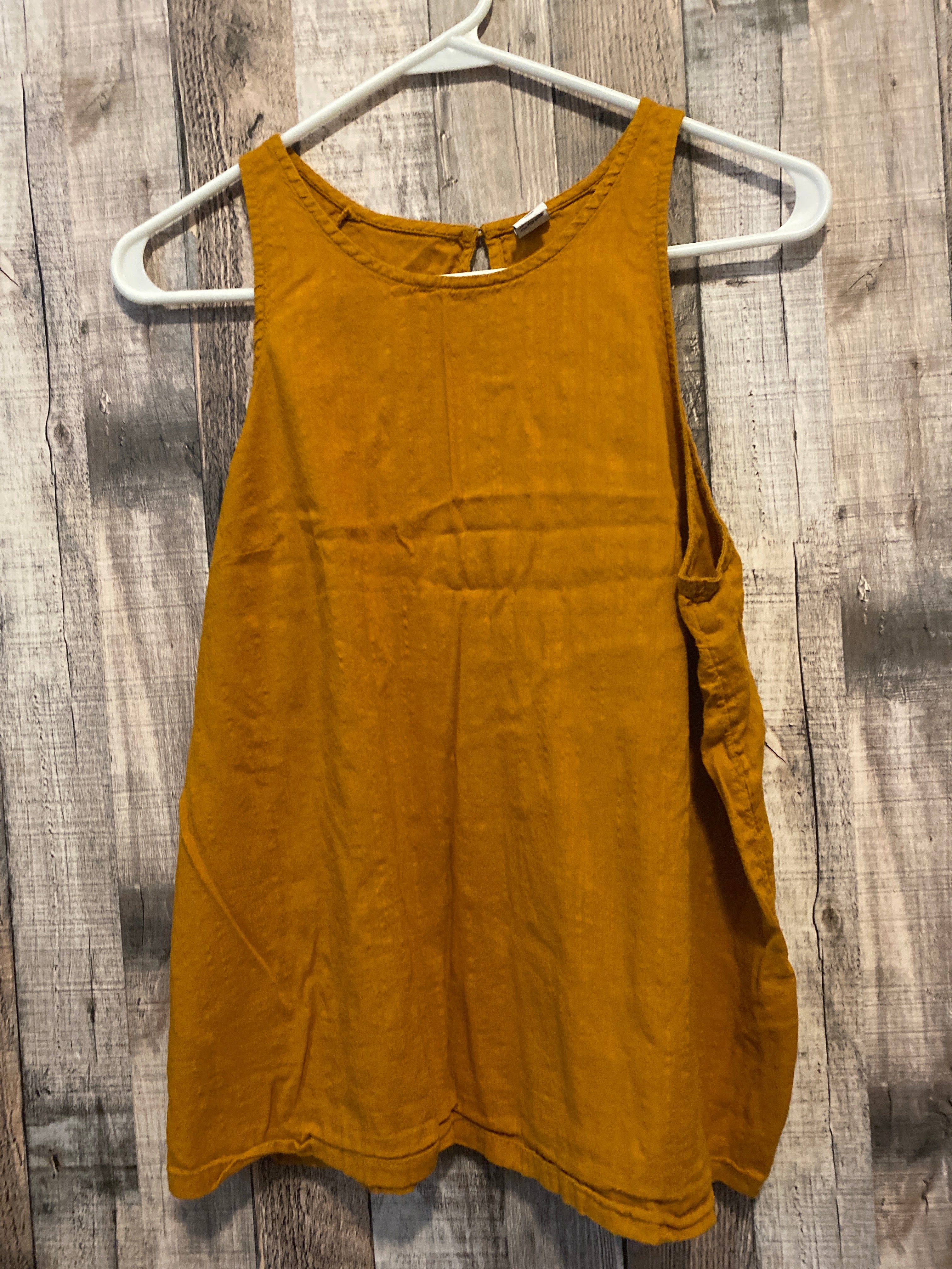 Old Navy Medium Tank Top