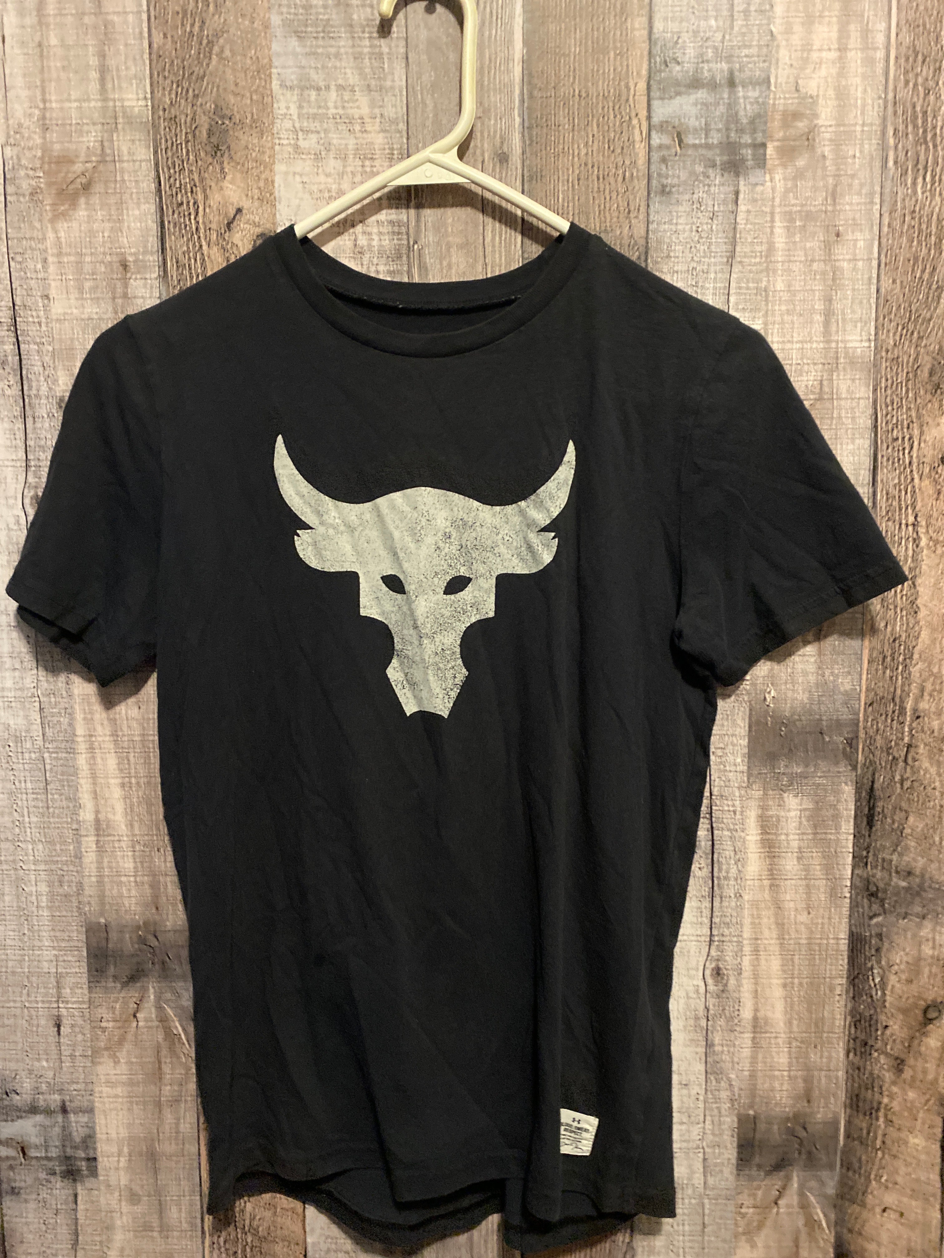 Under Armour Youth Large Shirt