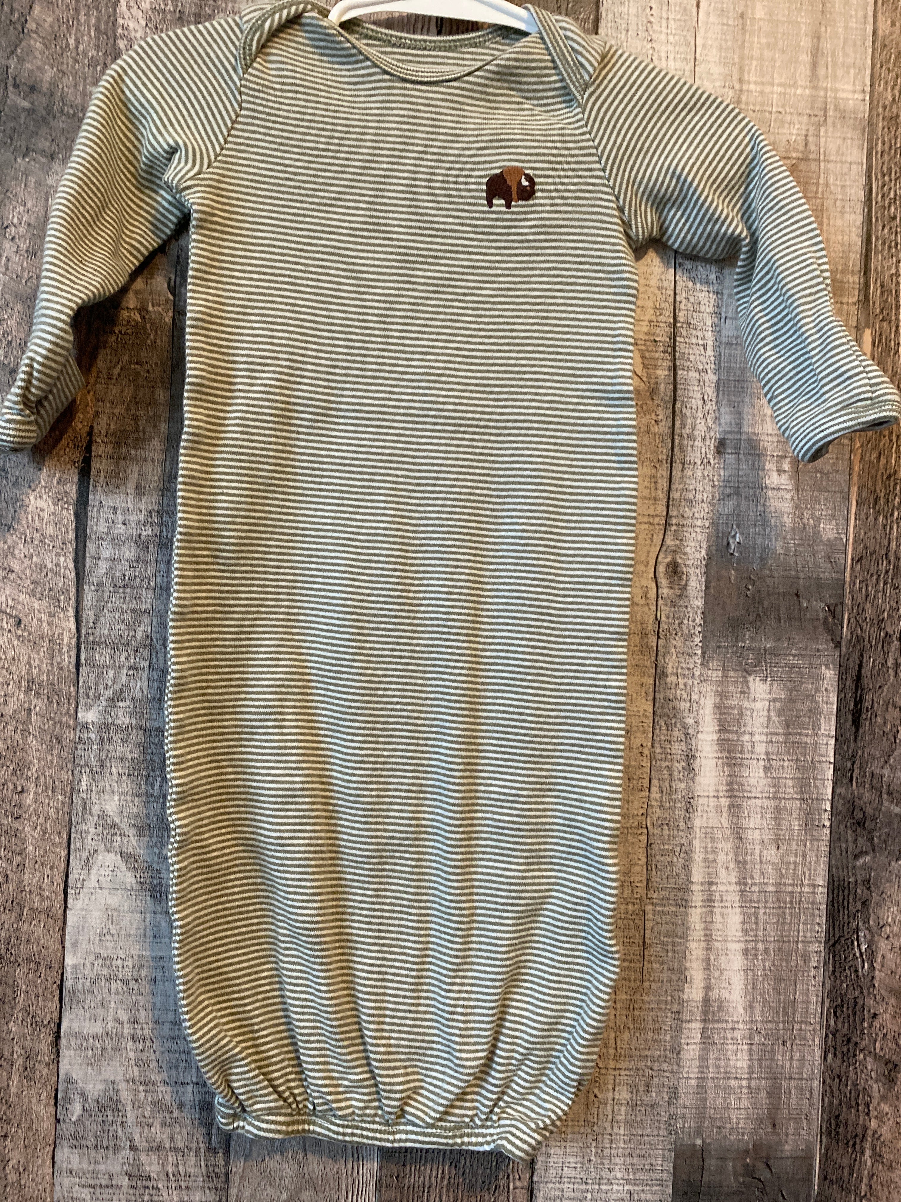 3 Month Gown