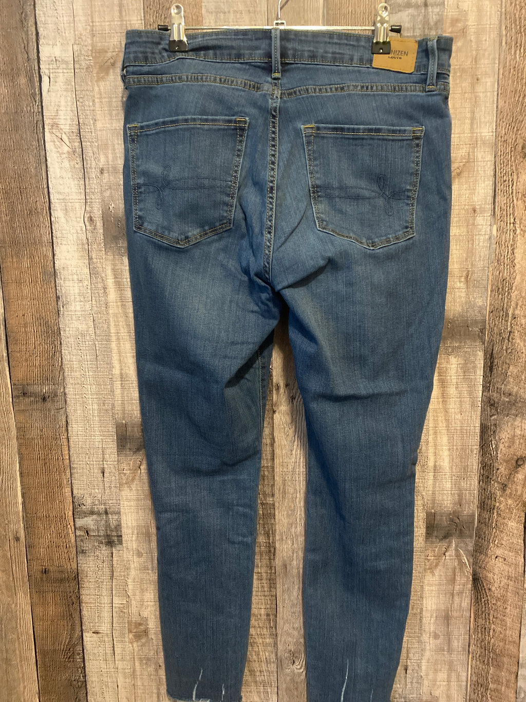 Levi’s Size 28x30 jeans