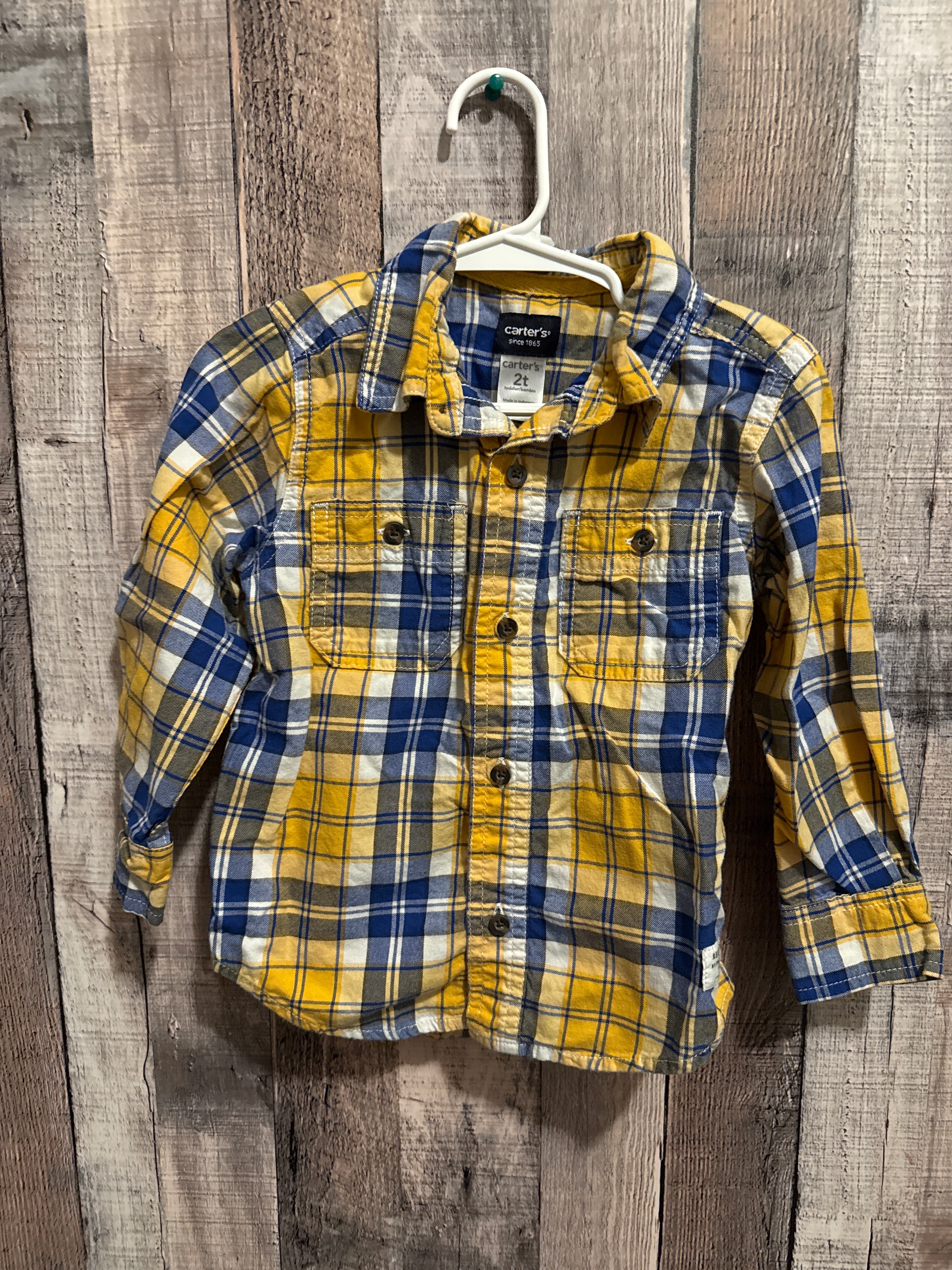 2T button up
