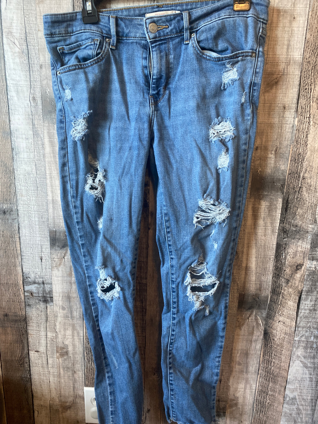 Levi’s Size 30-30 711 Skinny Jeans