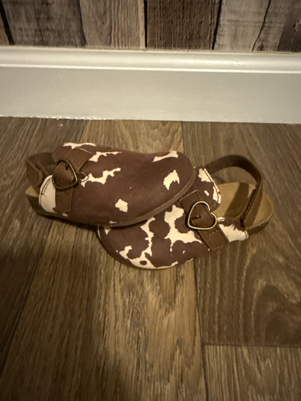 7 Cow Print Slides