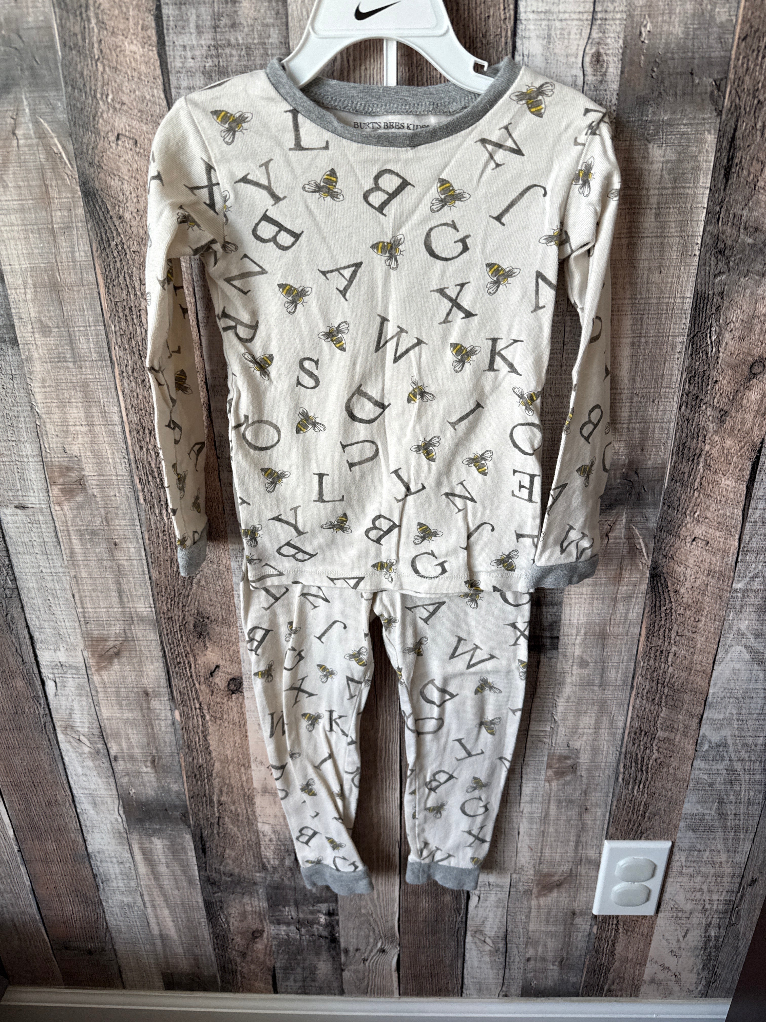 4T PJ’s