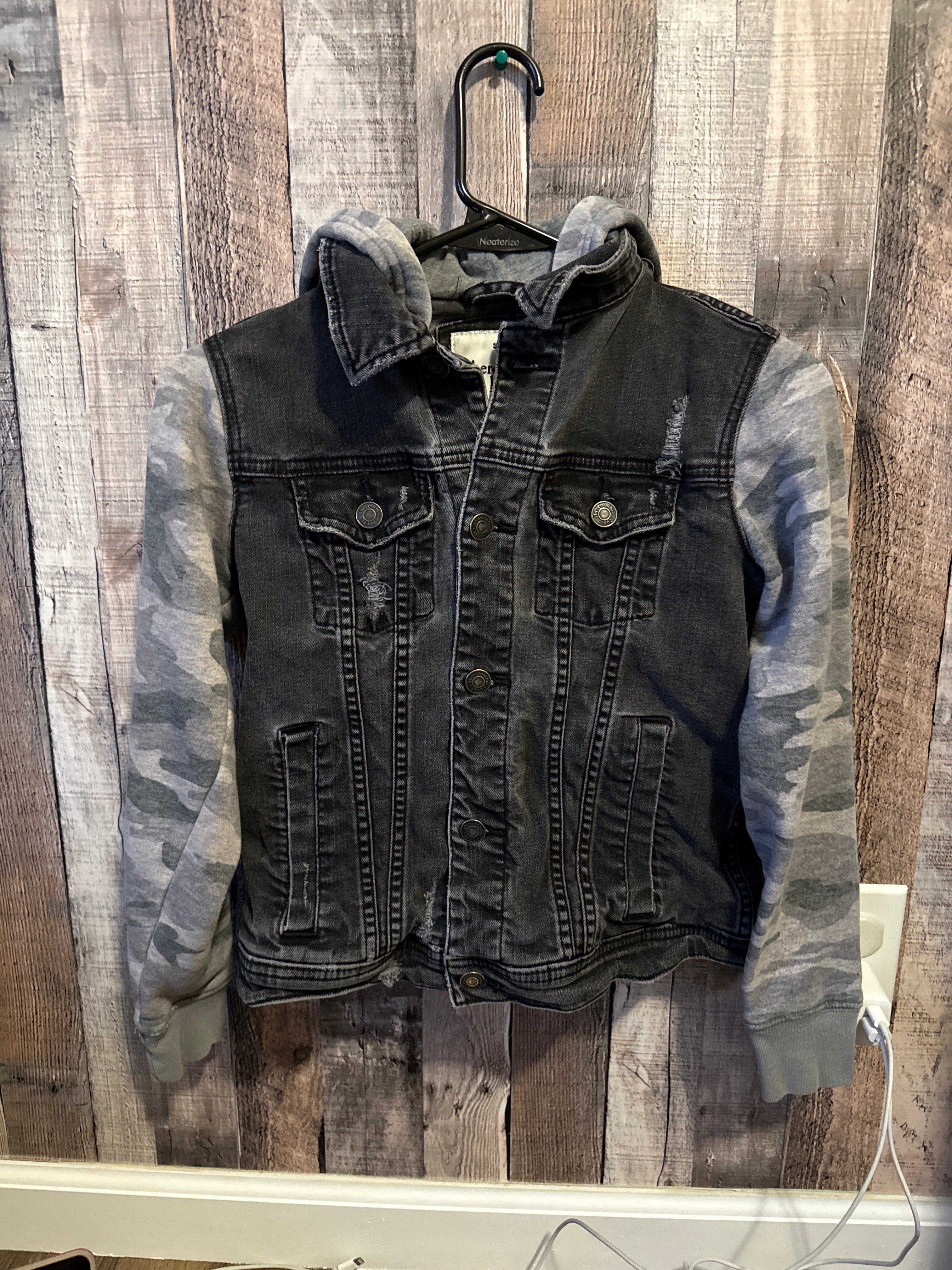9/10 Jean Jacket
