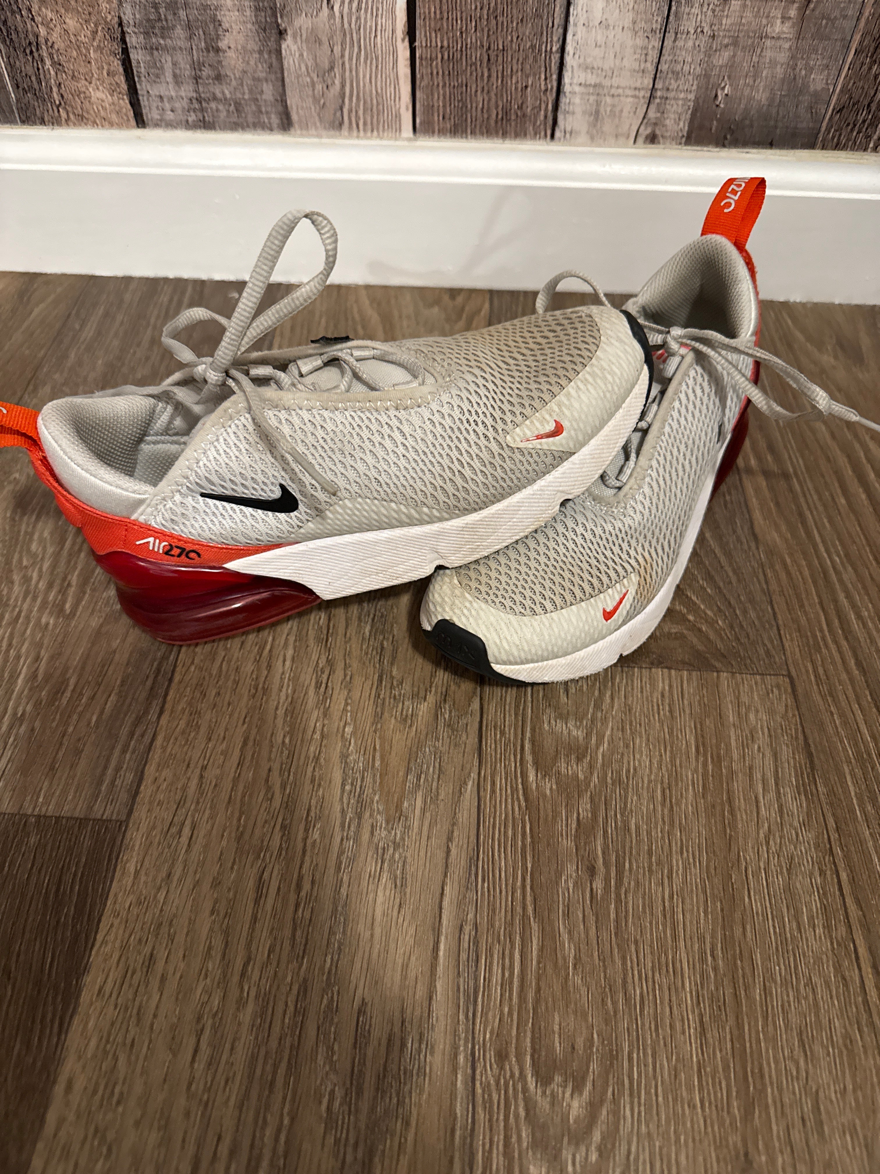 Nike Airmax 270’s Youth 2