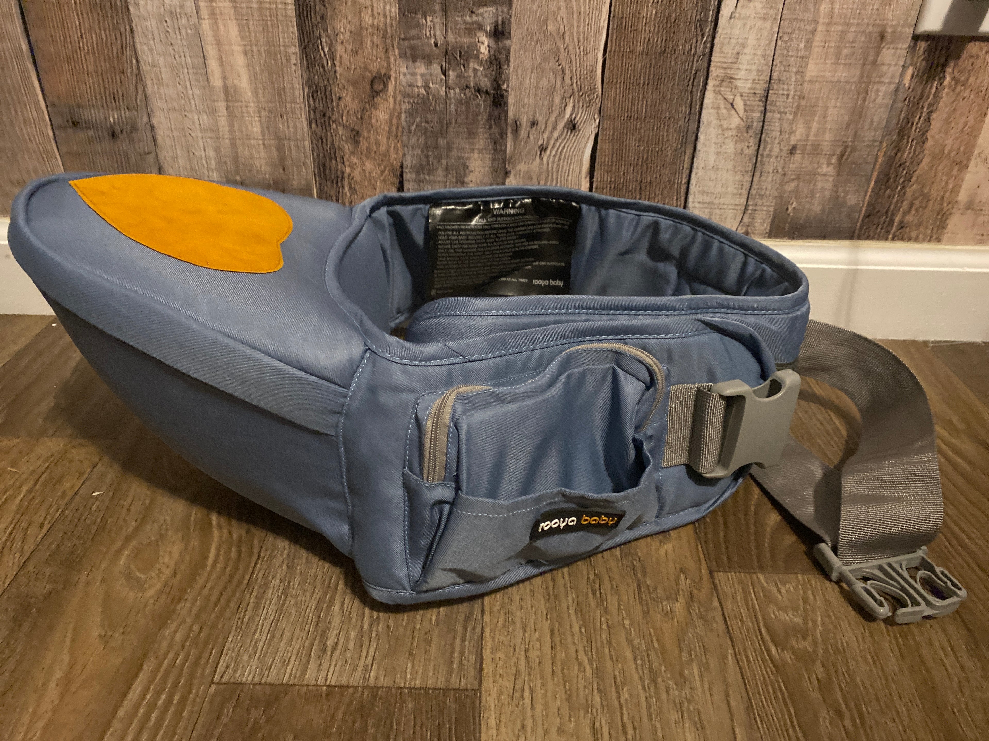Hip Carrier