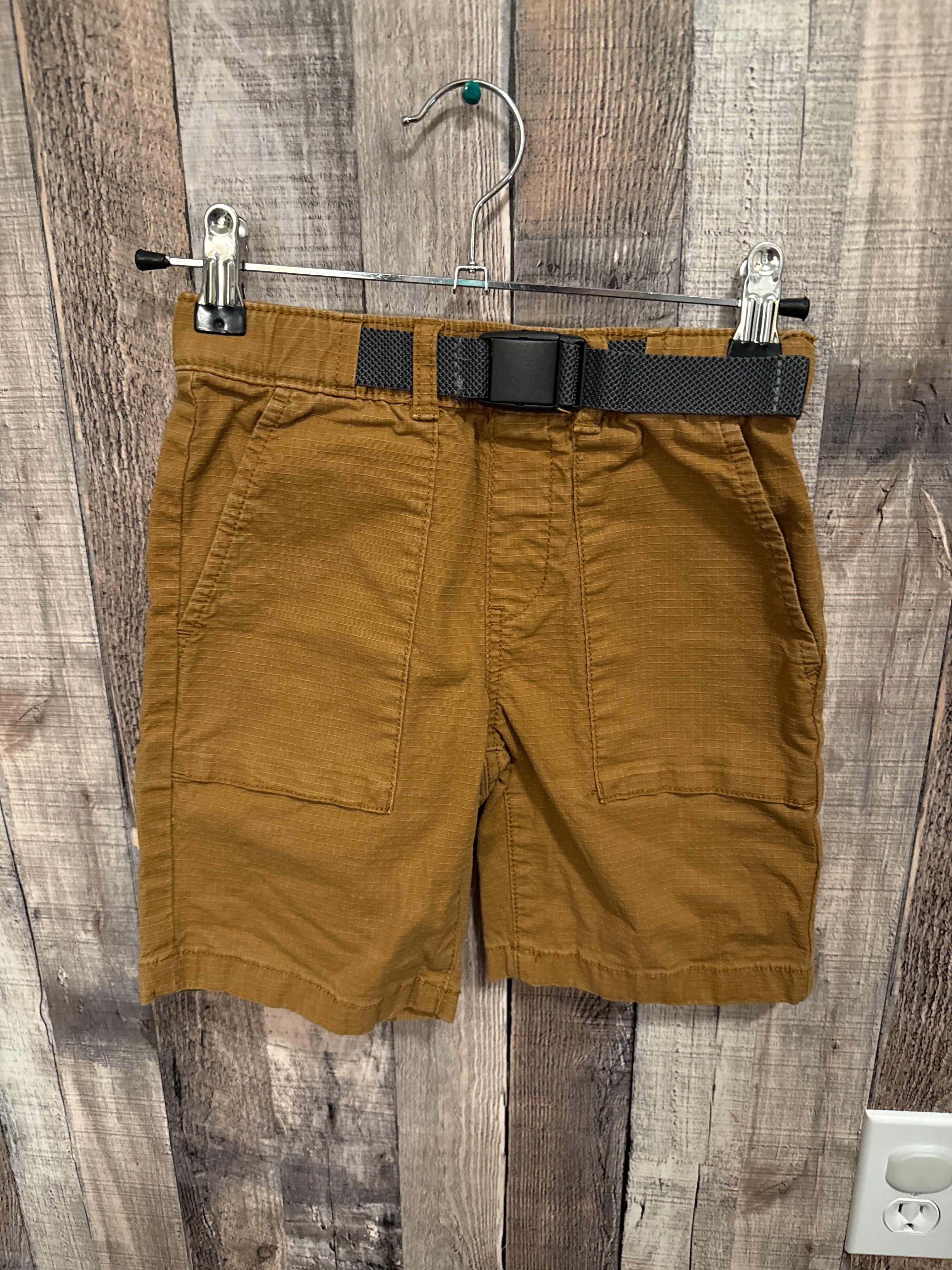 Small 6/7 shorts