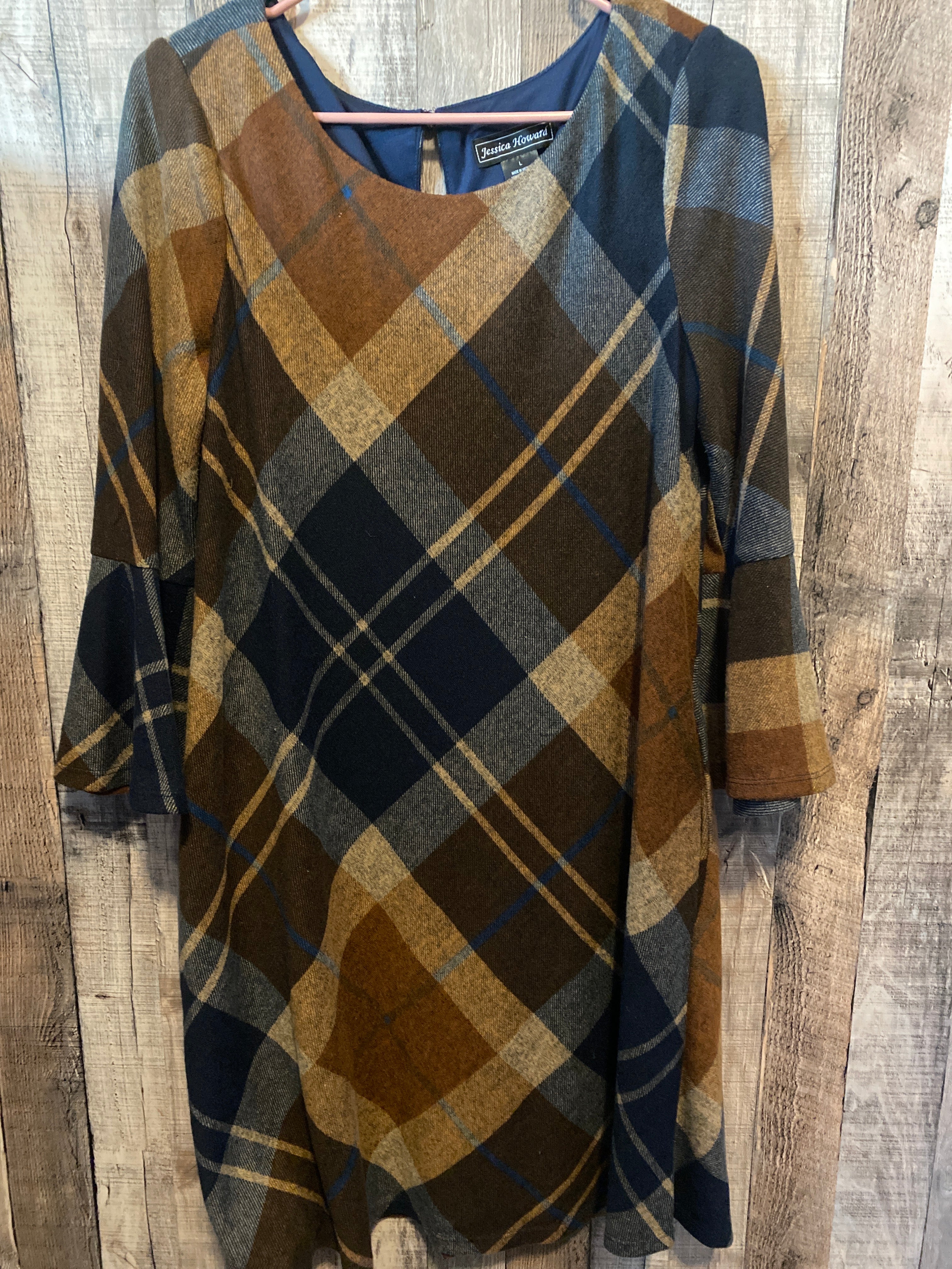 Jessica Howard Large Dress