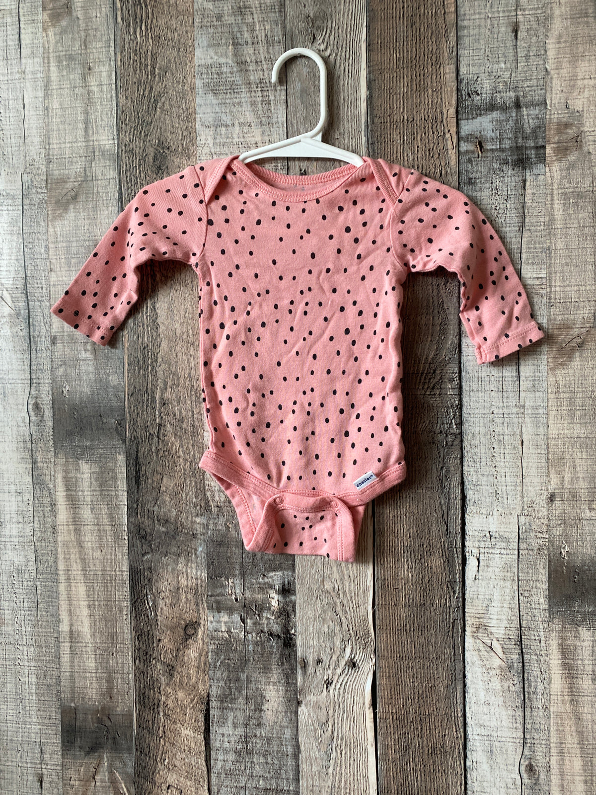 Carter’s Size 0-3 Month Long Sleeve Onesie