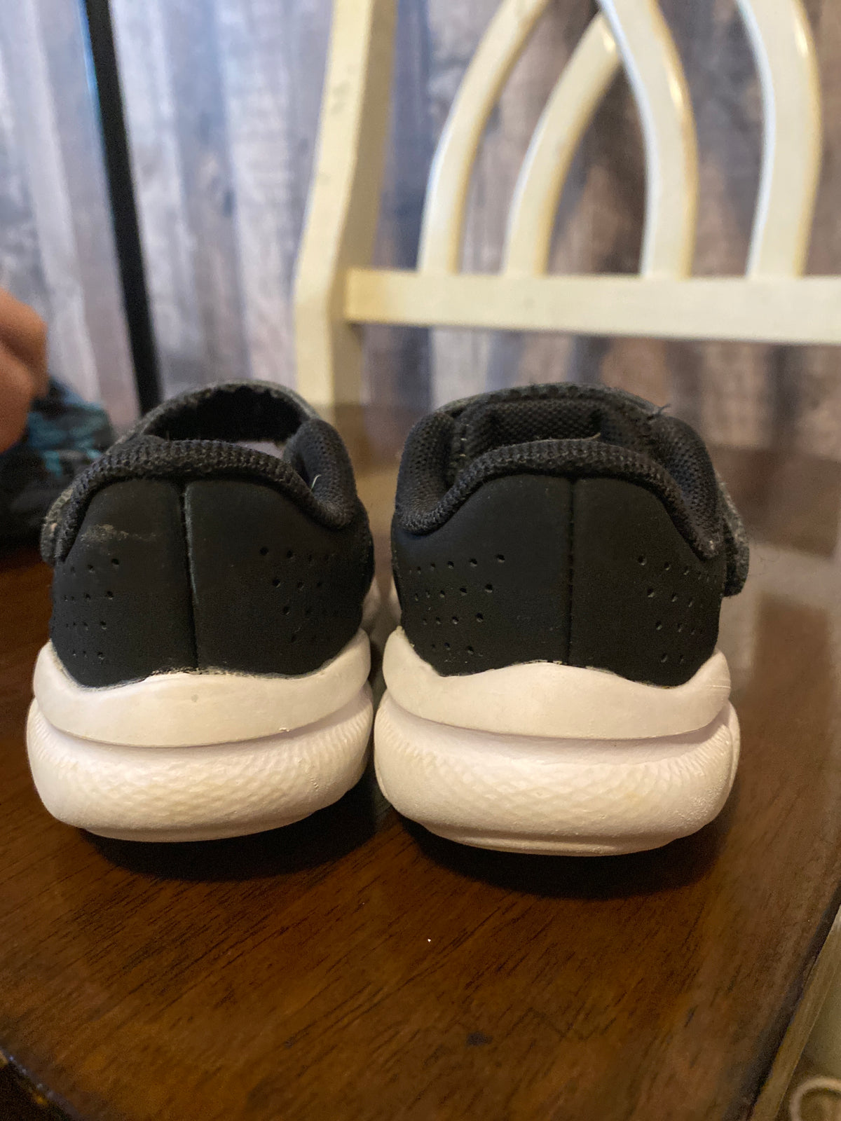 Under Armour Size 4.5