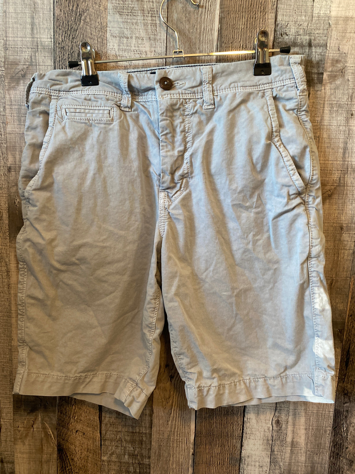 American Eagle Size 28 Khaki Shorts