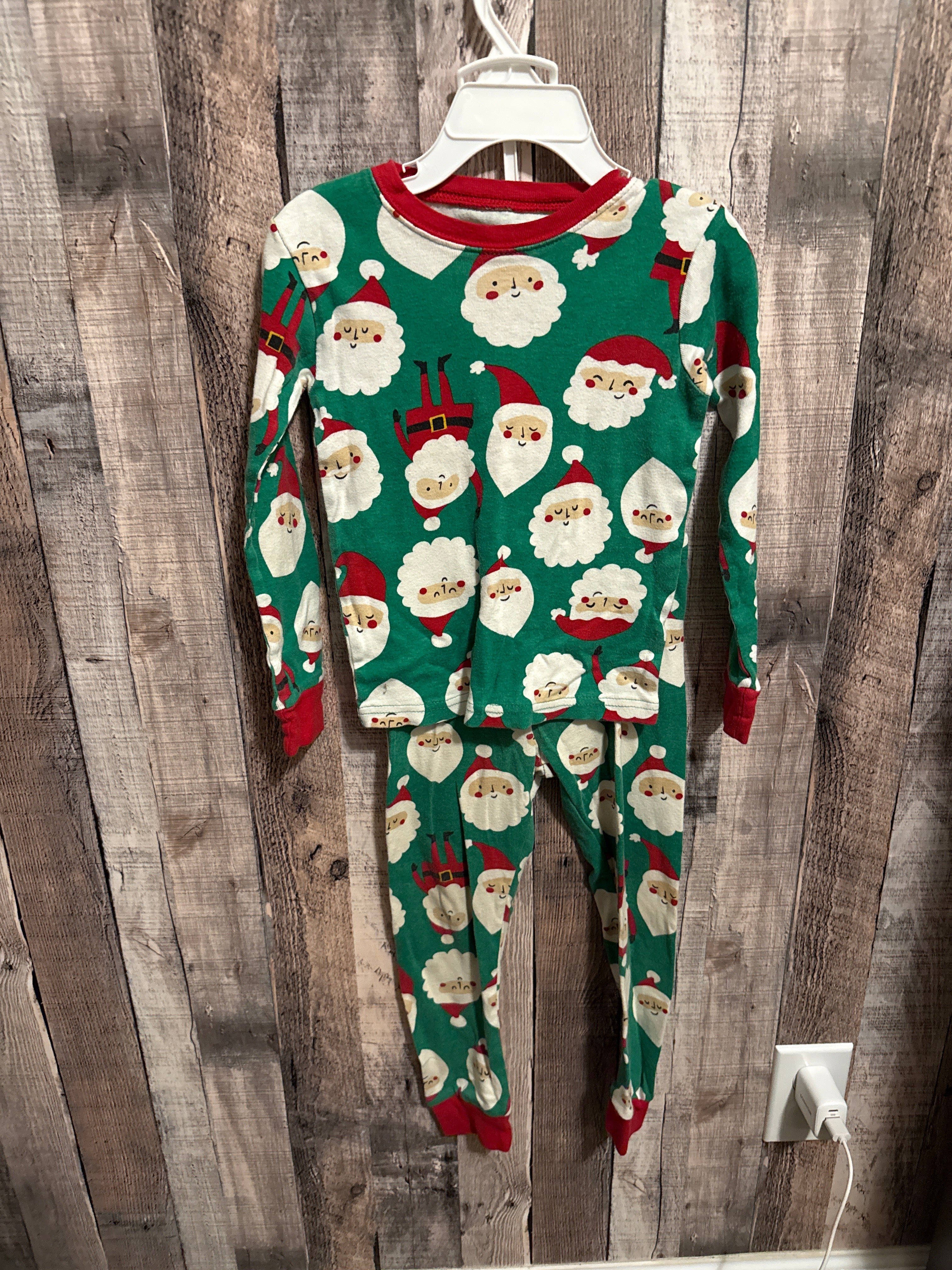 4T PJ’s