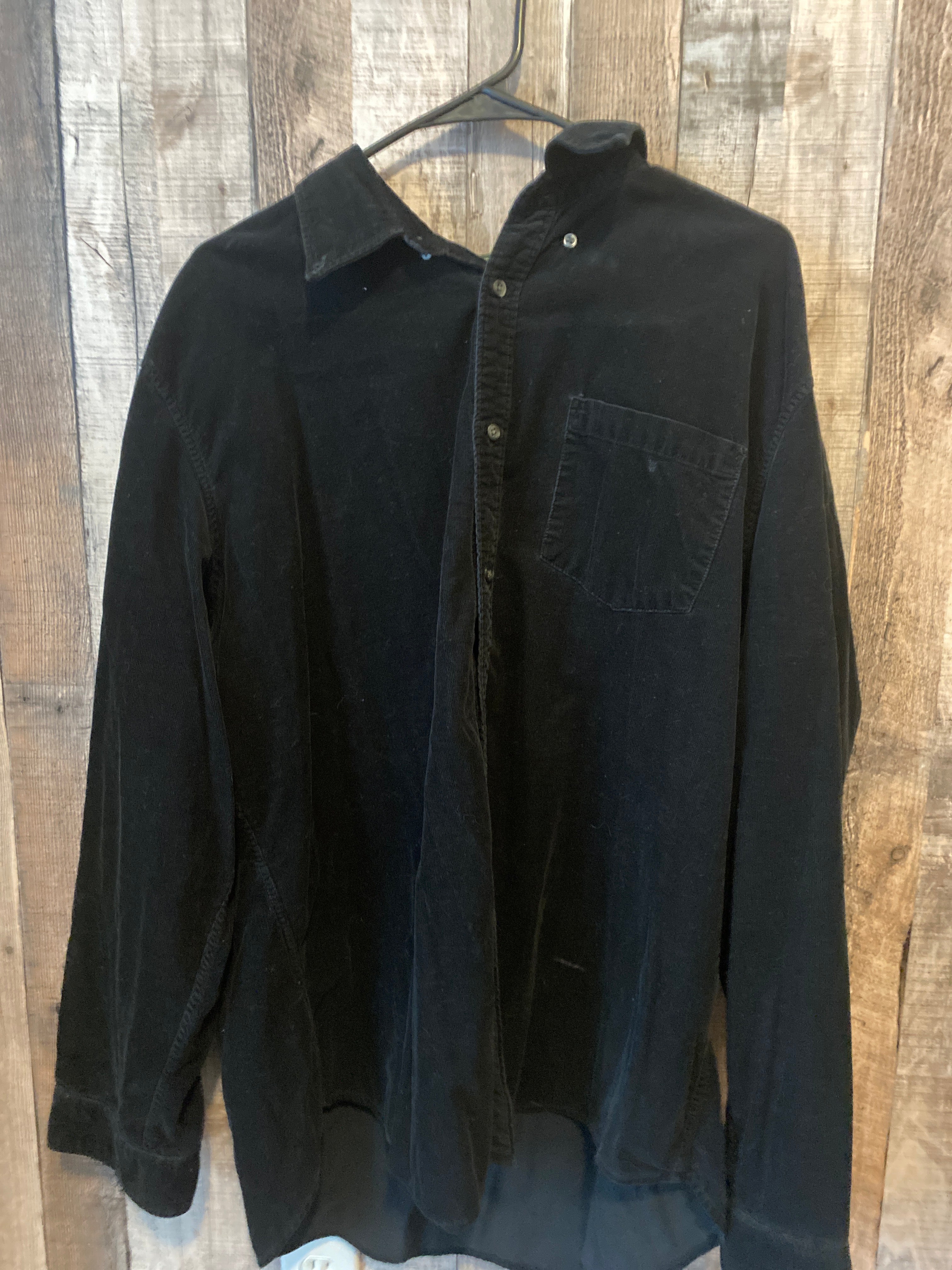 Eddie Bauer XL Button Up
