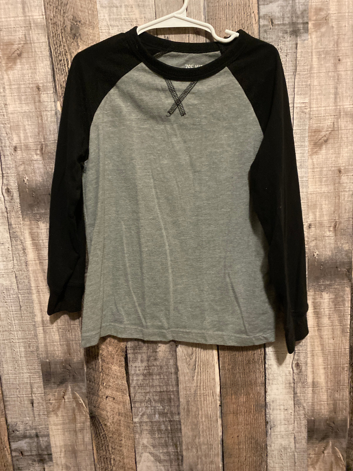 365 Kids Size 6 Long Sleeve