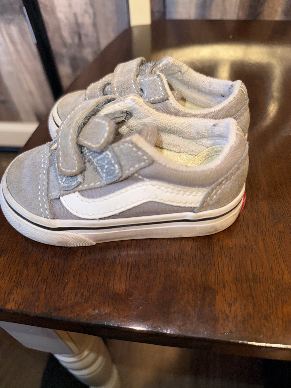 Vans Size 4.5 Tennis Shoes