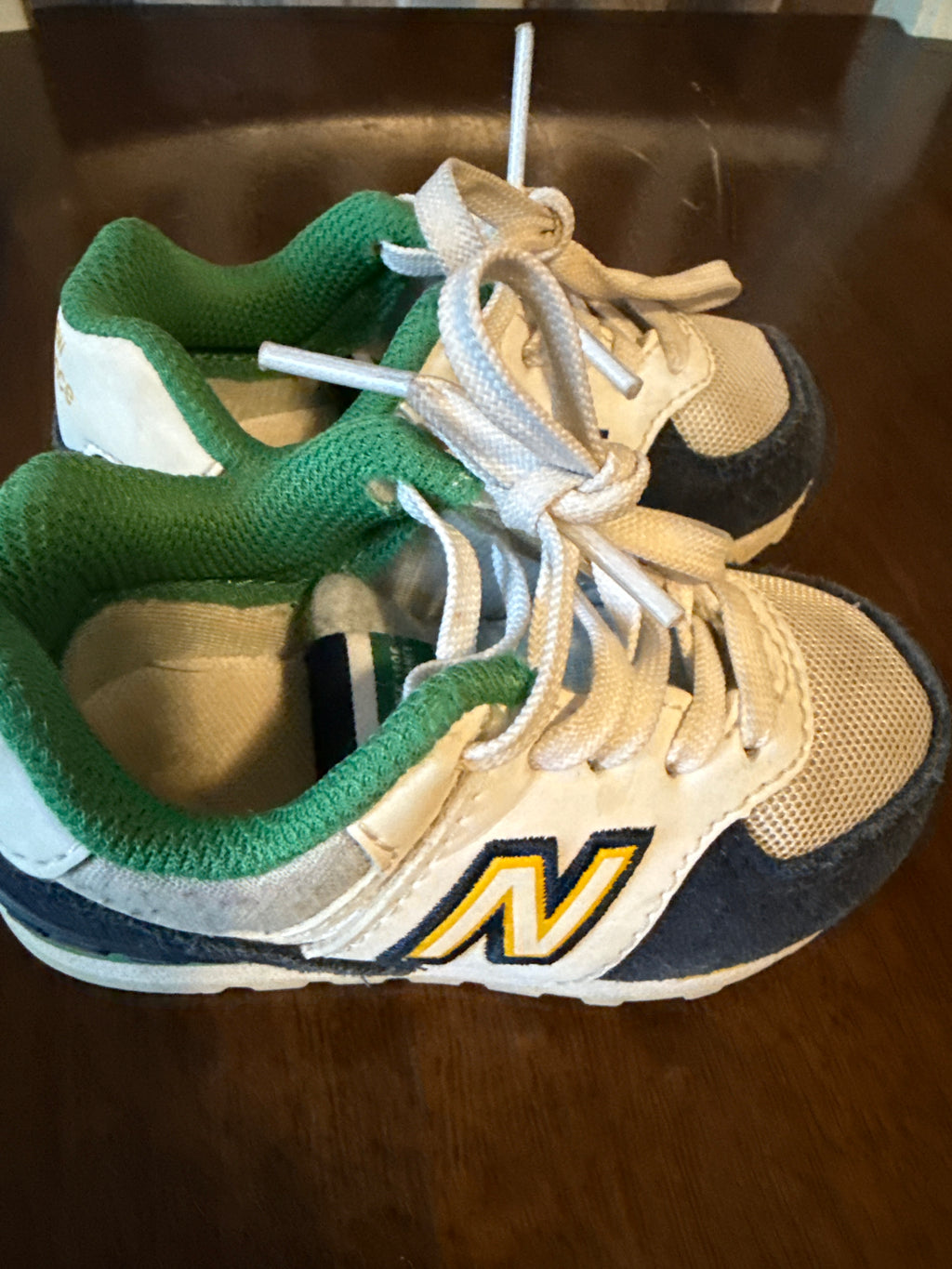 New Balance Size 5 Tennis Shoes
