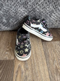 Toddler 5 vans