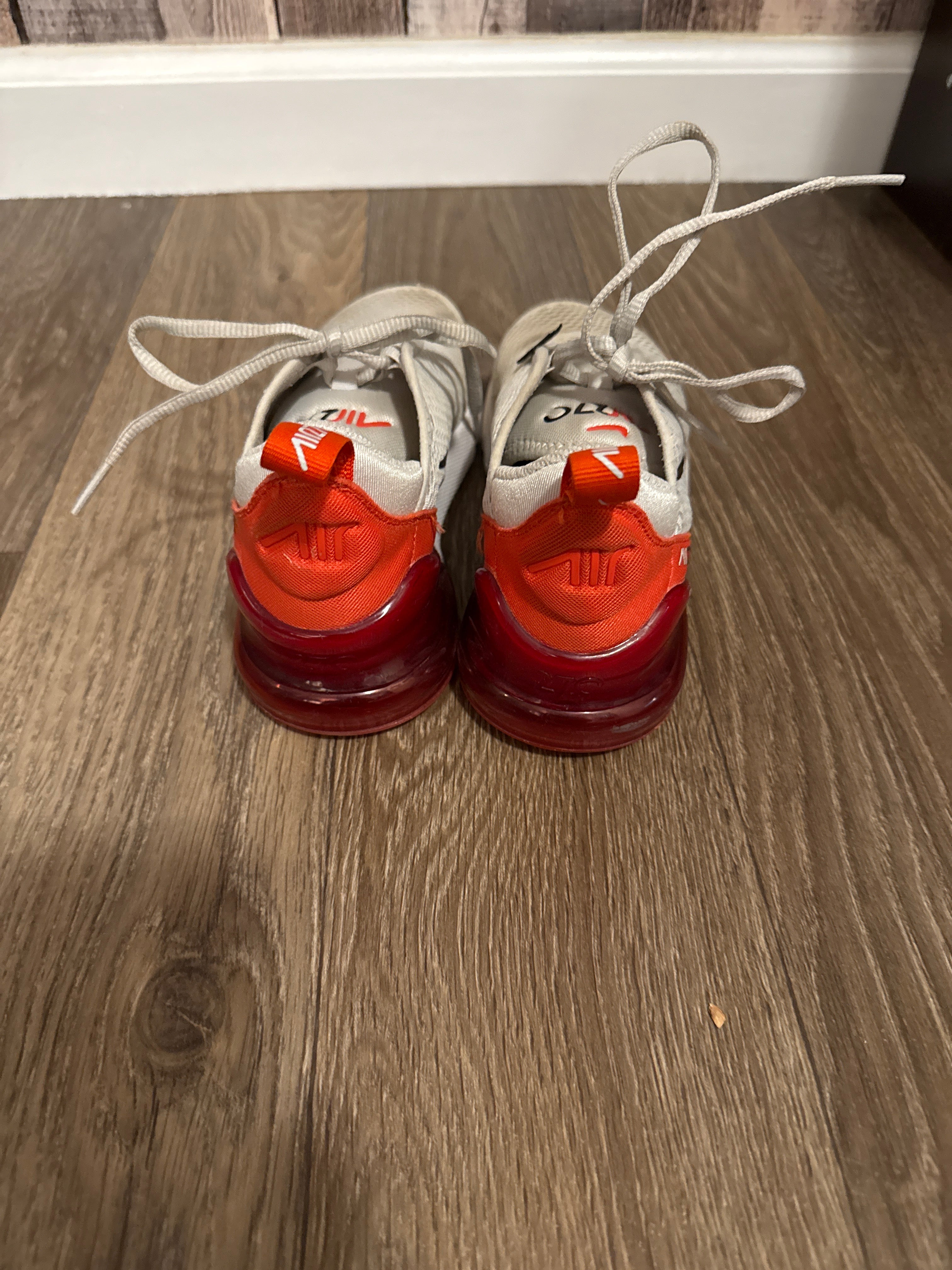 Nike Airmax 270’s Youth 2