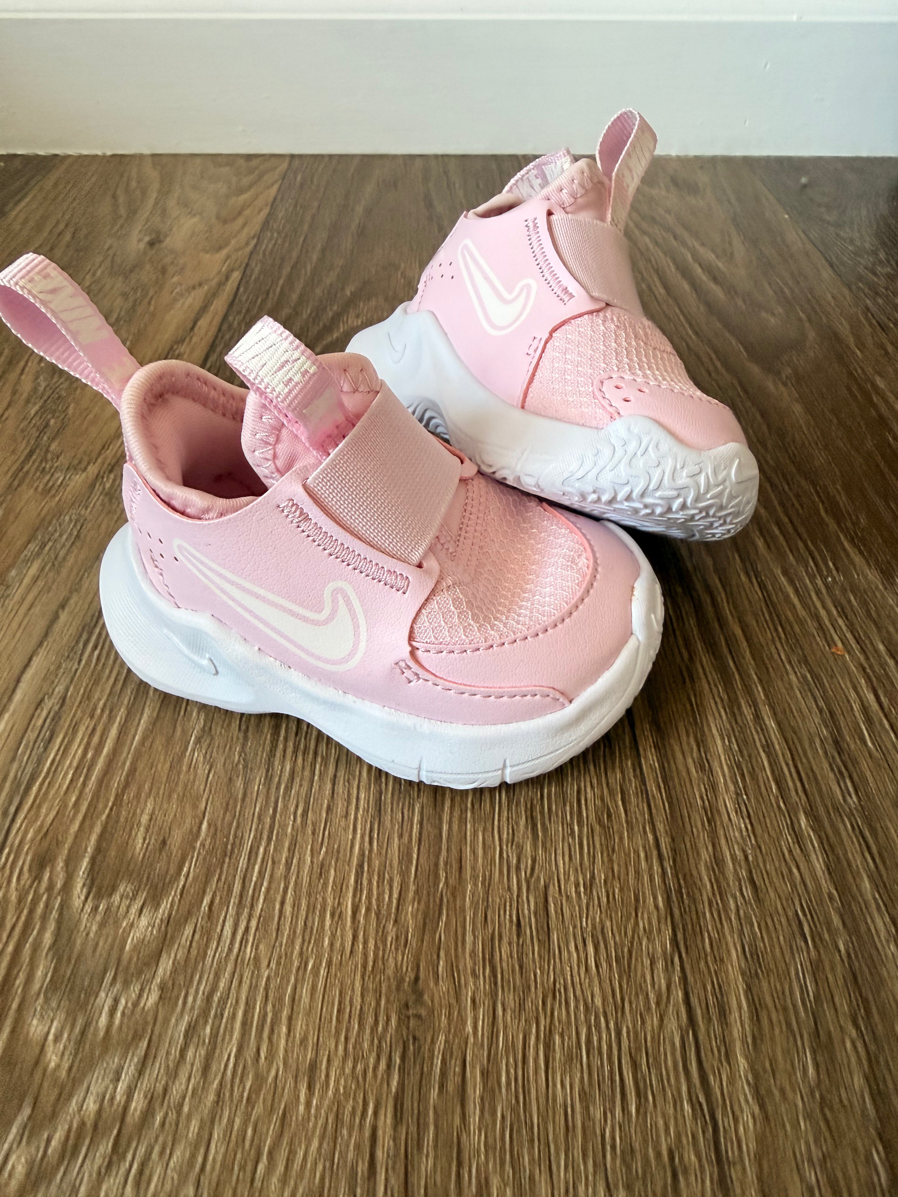 Toddler 2 Nike Shoes