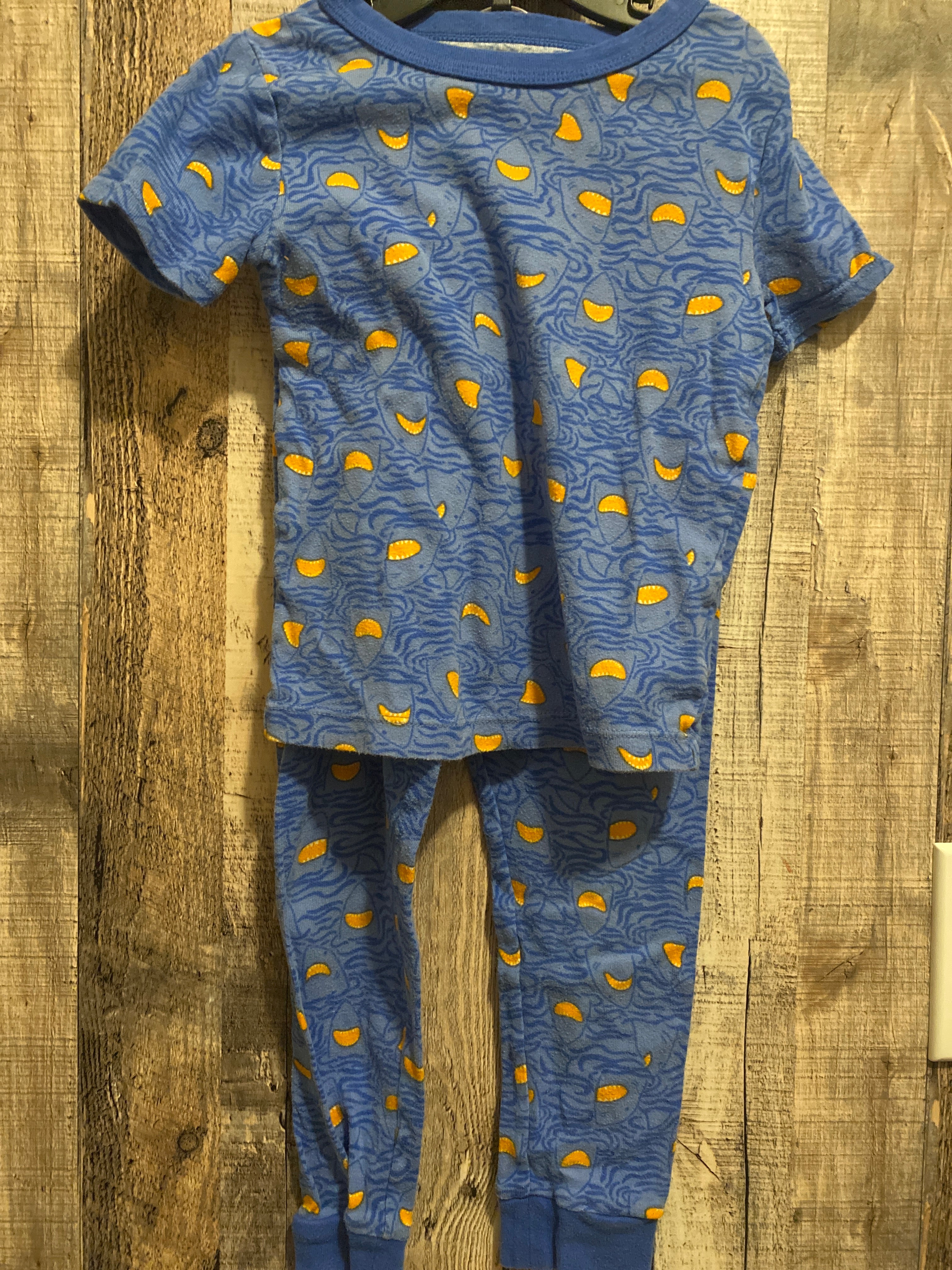 5T Two Piece Pajama Set